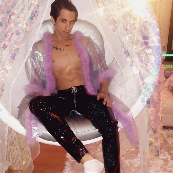 Meet Your Posher, David - Picture 8 of 12